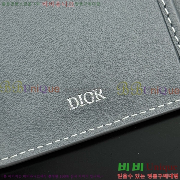 # CD  Ƽ  2ESBC002-101