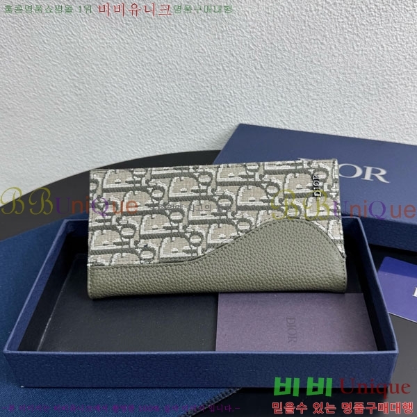 #  Ƽ   2ADBC330-105