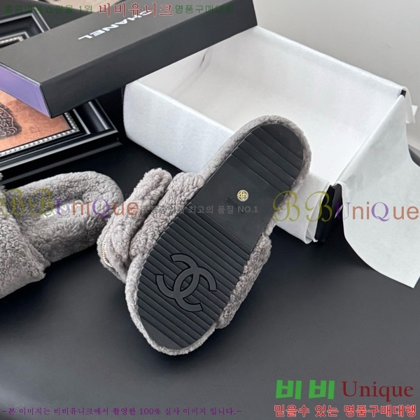 * þ    30D866877-1