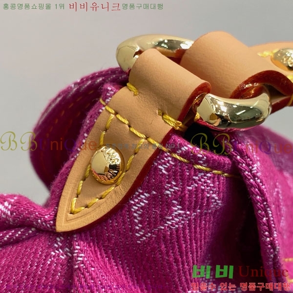 #̺  øƼ Ƽ ̴Ϲ M95216-101