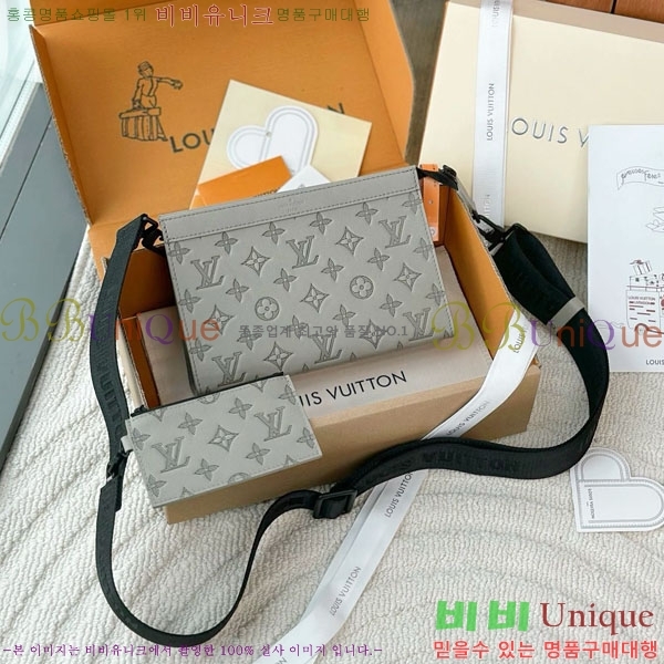 #̺    M81115-1002