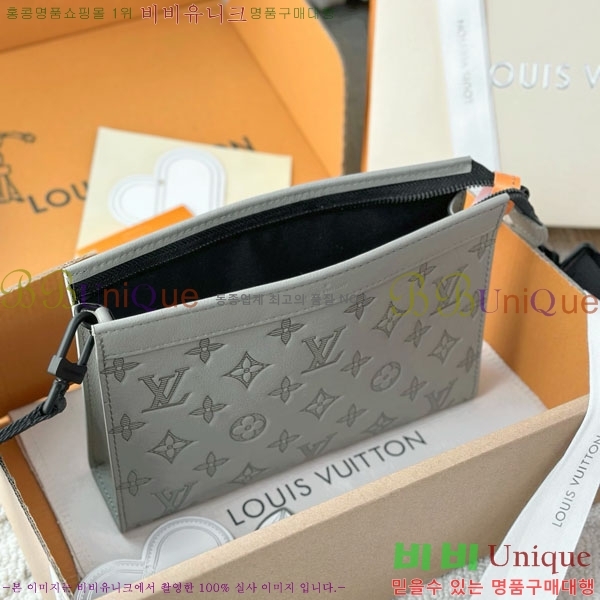 #̺    M81115-1002