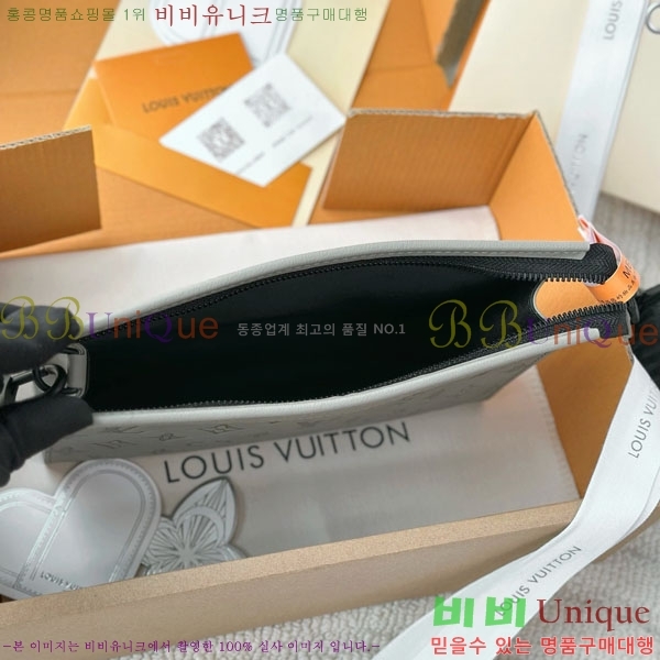 #̺    M81115-1002