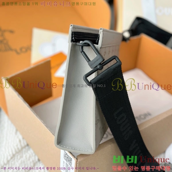 #̺    M81115-1002