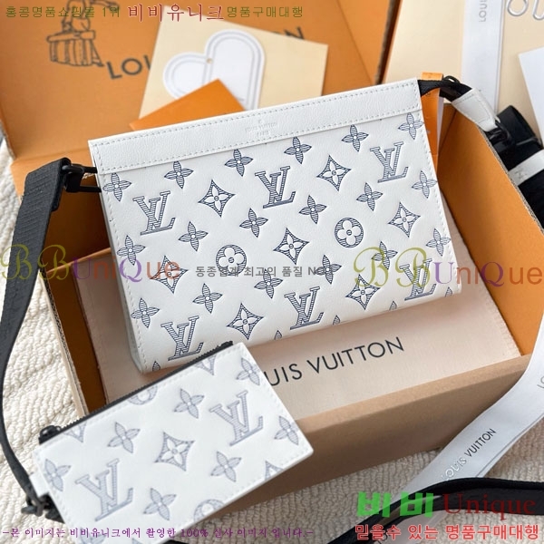 #̺    M81115-1004