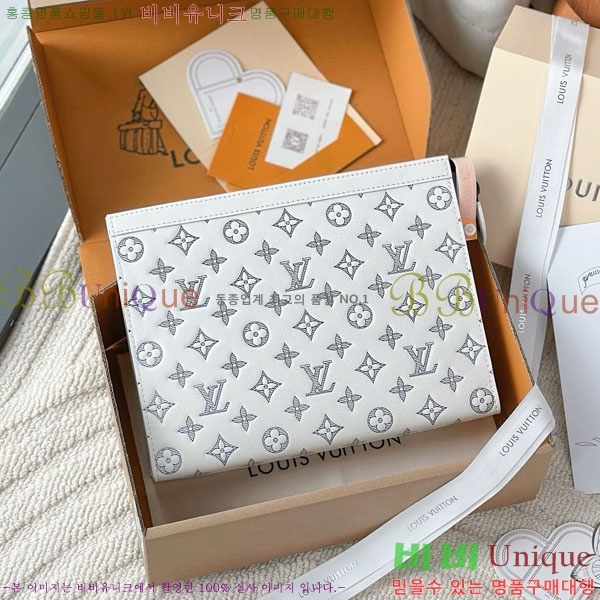 #̺ Ʈ Ŭġ M61692-1004