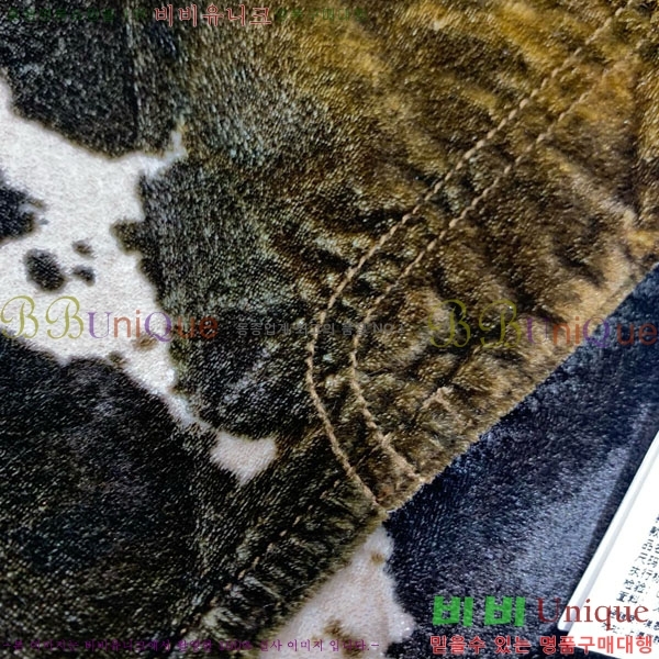  ũ Ʃ  ACN10120433-10