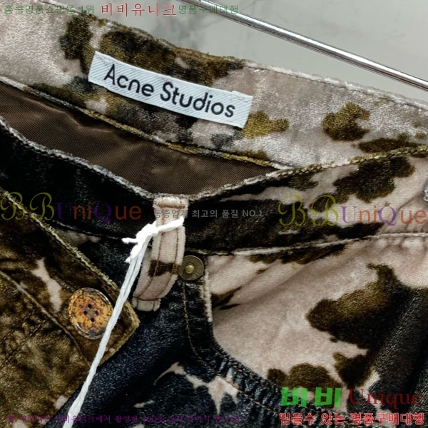  ũ Ʃ  ACN10120433-10