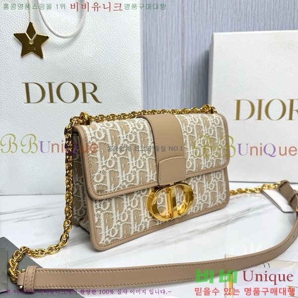 # 30  üι M9208-1001