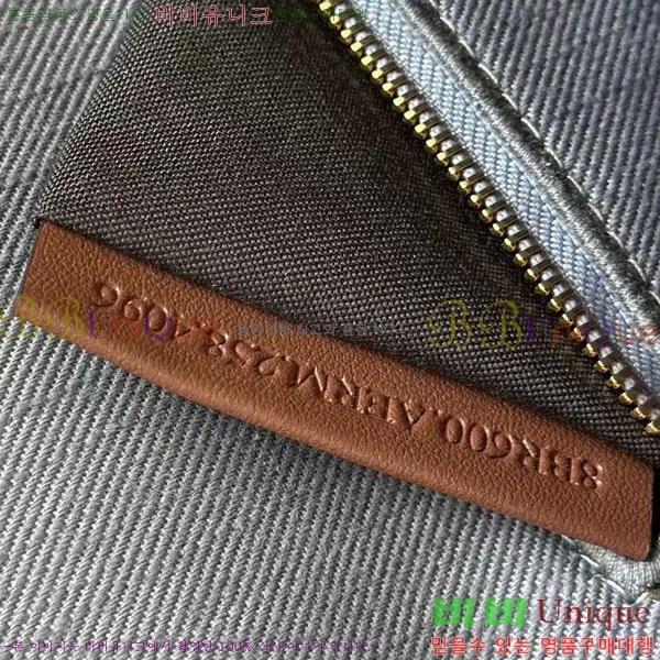 # FF ٰƮ 8BR600-701