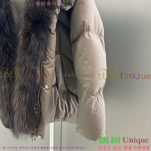  ** ٿ е MAX23402-26