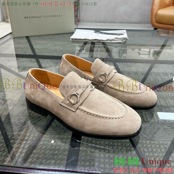  ڷ ġڸ / B6690511-2