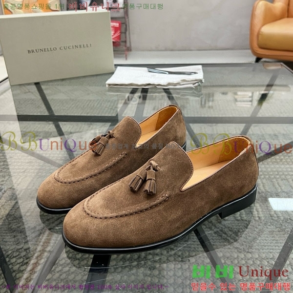  ڷ ġڸ / B6690522-2