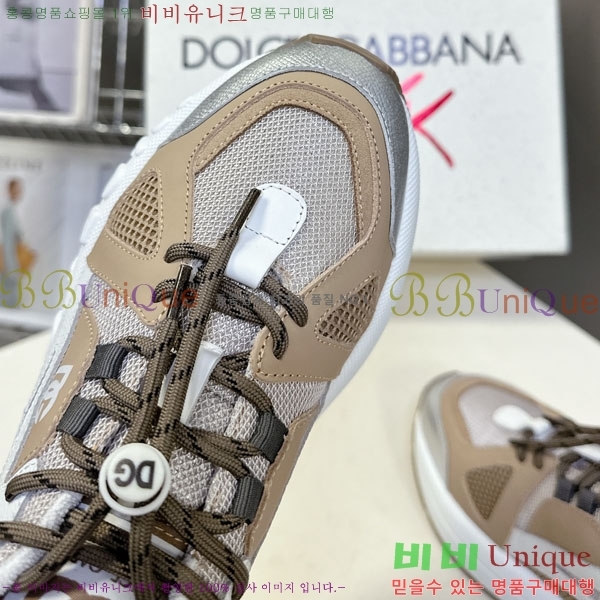 üذٳ Ŀ  DG111652-4