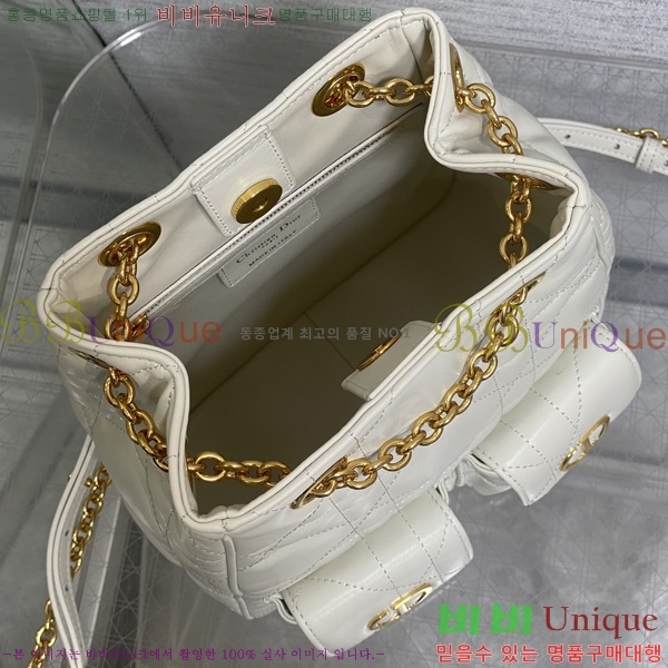 # Caro ̵ Ƽĳ ü  M00550-2