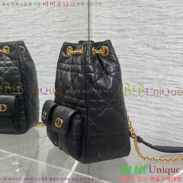 # Caro ̵ Ƽĳ ü  M00550-1