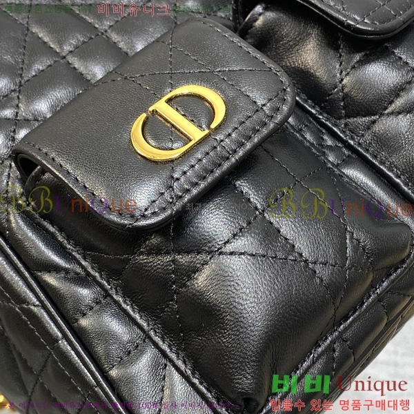 # Caro ̵ Ƽĳ ü  M00550-1