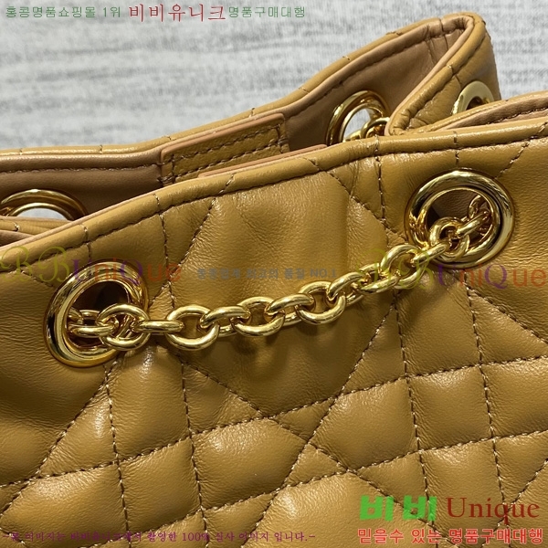 # Caro ̵ Ƽĳ ü  M00550-4