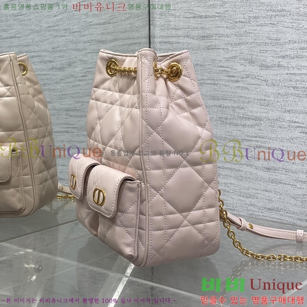 # Caro ̵ Ƽĳ ü  M00550-3