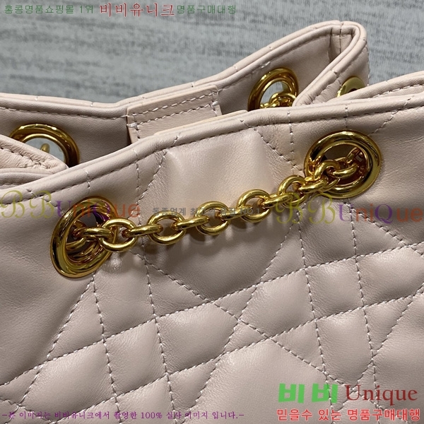 # Caro ̵ Ƽĳ ü  M00550-3