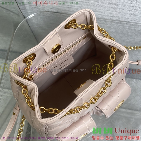 # Caro ̵ Ƽĳ ü  M00550-3