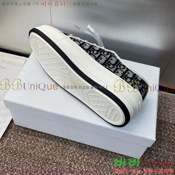   ũ ÷ Ŀ  34D211165-1