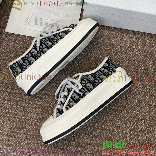   ũ ÷ Ŀ  34D211165-1