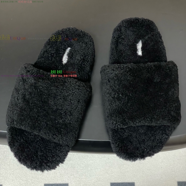  * þ   26TR25102295-2