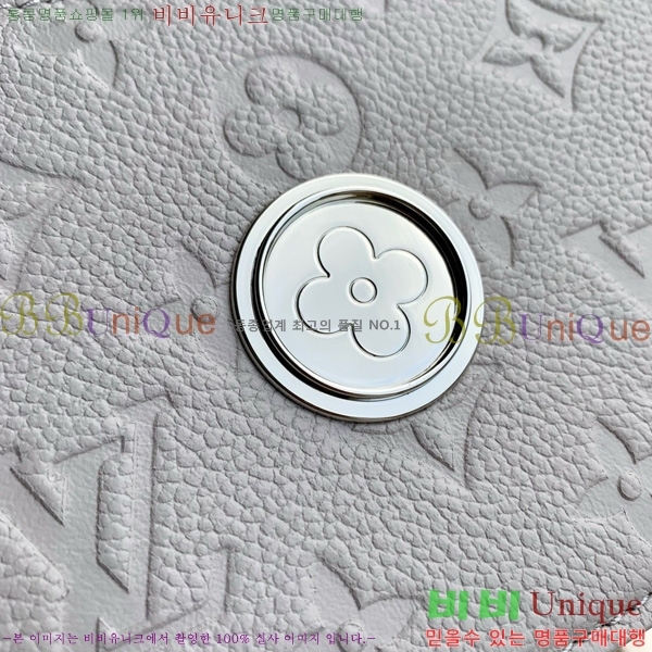 #̺   ü  ũν M13570-101