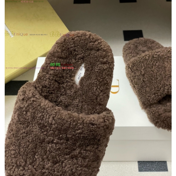  * þ   26TR25102295-1