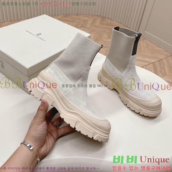  * ** 轺  39BC251099-4