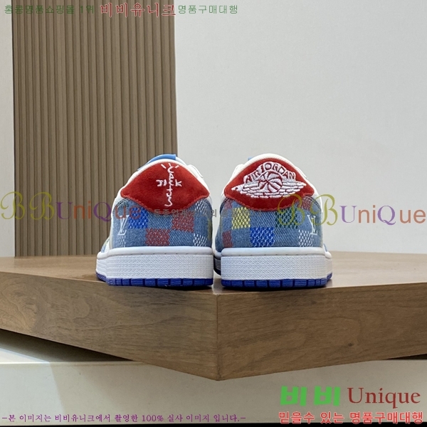 ���� ���̺��� ����Ŀ�� LV990637-4