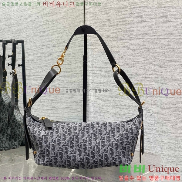 # D-Journey Ϲ  M2416-103