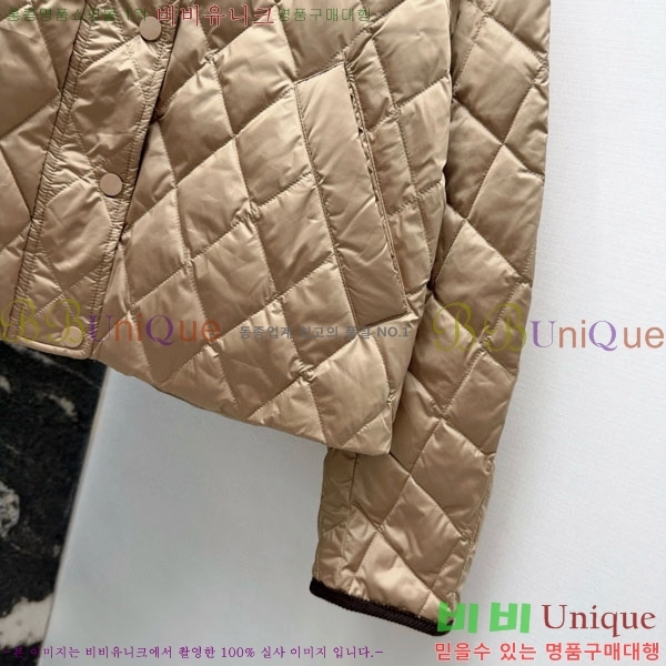 ���� ���ڷ� ��ġ�ڸ� �ٿ� �е� BC3232404-17