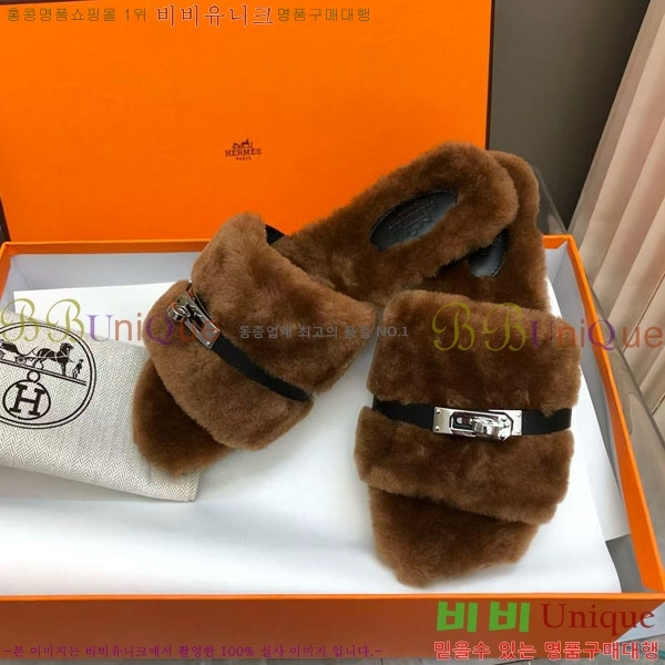 ޽   þ  W861000-2