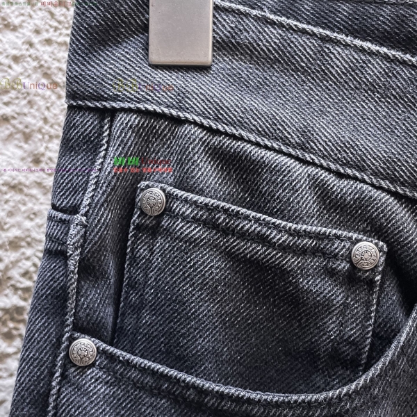  ũ* û 17CH2511313-2