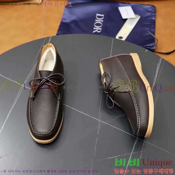 ���� ��� ĳ�־� ���� RDE2556481-1