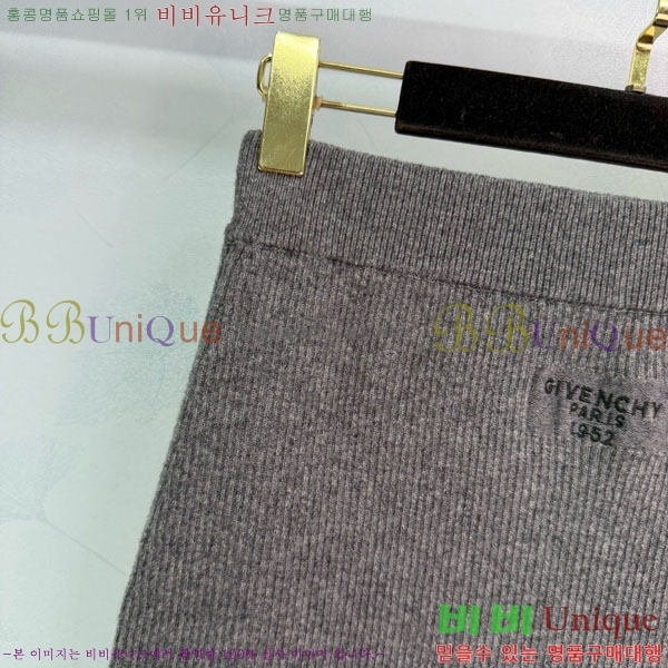 ���� ����� ��ĿƮ GIV24304-2