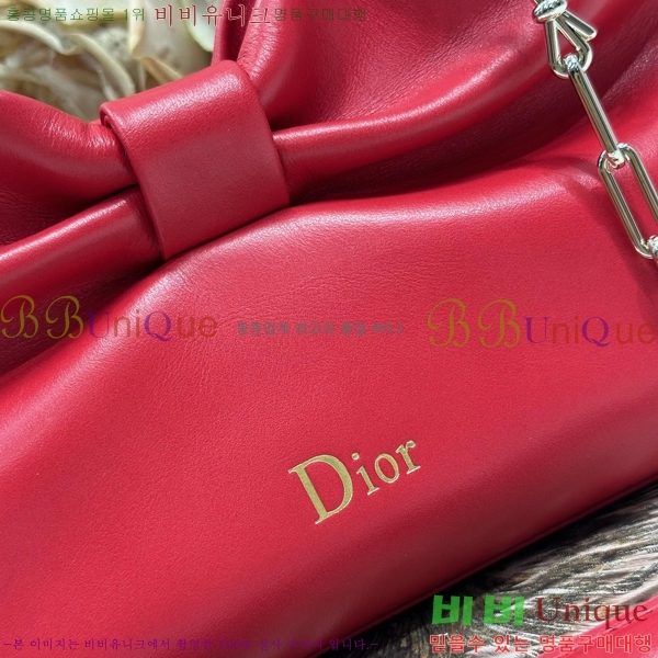 #��� ���� ü�ι� M0714-104