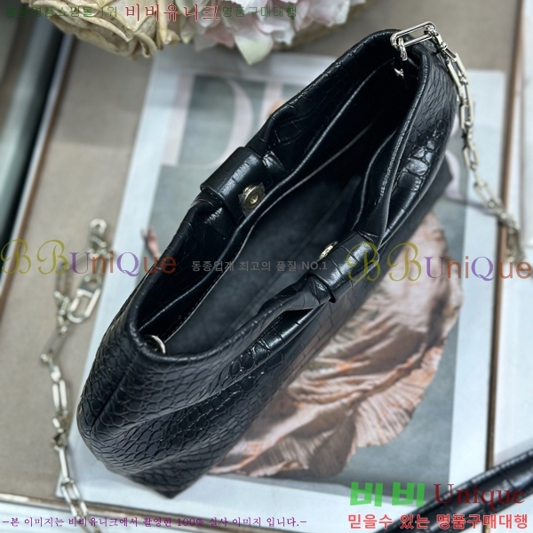 #��� ���� ü�ι� M0714-112