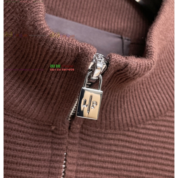 ���� �η�**�� ����� ��Ŷ LP1372581-2