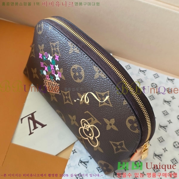 #���̺��� �ڽ���ƽ �Ŀ�ġ PM M15359-101