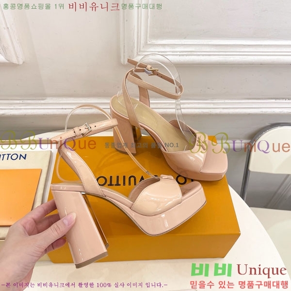 ���̺��� �÷��� ���� 37LV575802-8 ��11cm