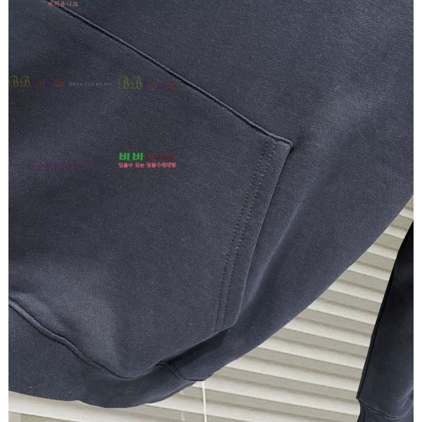 ���� �߷��þư� �ĵ�Ƽ BA543678-4