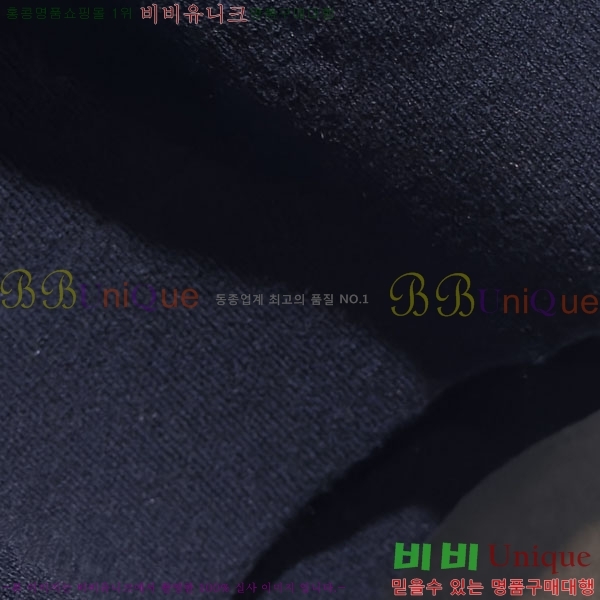 ���� ��**�Ƴ� ���� Ƽ���� LP082443-3