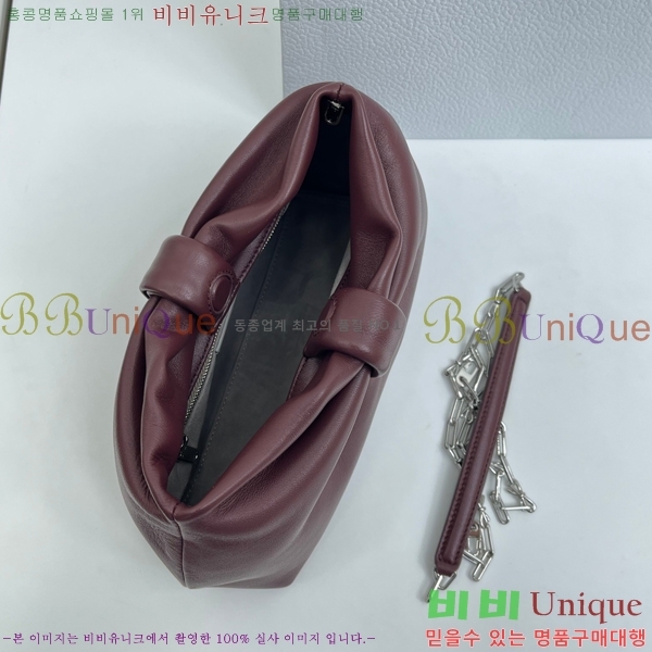 #��� ����� ���� M0715-121