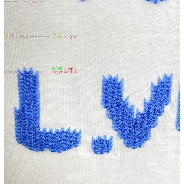 ���� ���̺��� ���� Ƽ���� LV7543744-3