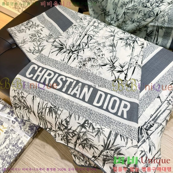 ��� Ʈ���� DW52700-9