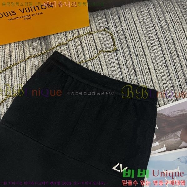 ���� ���̺��� ��ĿƮ LV245607-2