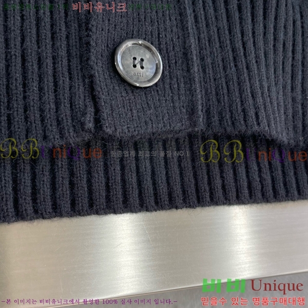 ���� �ƹ� ������ AM353647-1